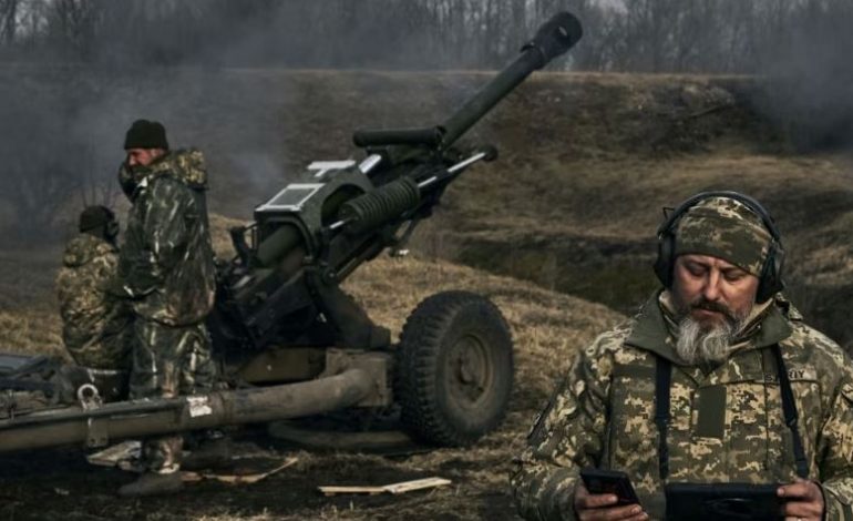 “KANË NISUR MË SHUMË SE 100 SULME”/ Forcat e Armatosura ukrainase paralajmërojnë: Rusia po vijon ofensivën në Bakhmut