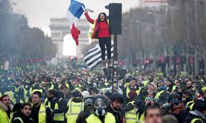REFORMA E PENSIONEVE/ Francezët nuk zmbrapsen, lajmërojnë për grevën më të madhe