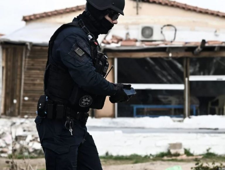 SHKATËRROHET BANDA KRIMINALE NË GREQI/ Pesë të arrestuar, mes tyre një shqiptar