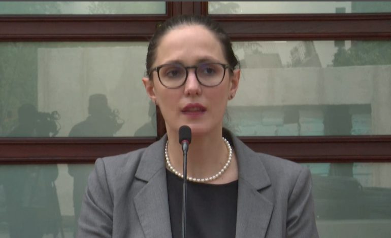 NGA 1 PRILLI NDRYSHON PAGA MINIMALE/ Ibrahimaj: Do të rritet me 17%, shkon në 400 mijë lekë të vjetra