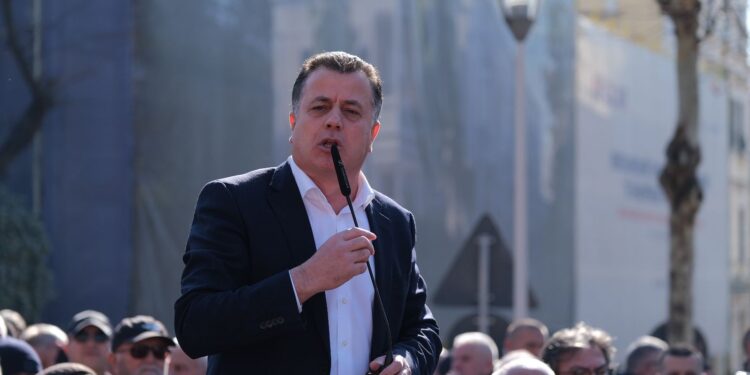 “JE I VDEKUR…”/ Noka nga protesta: Rama po e vret opozitën më keq se Enver Hoxha