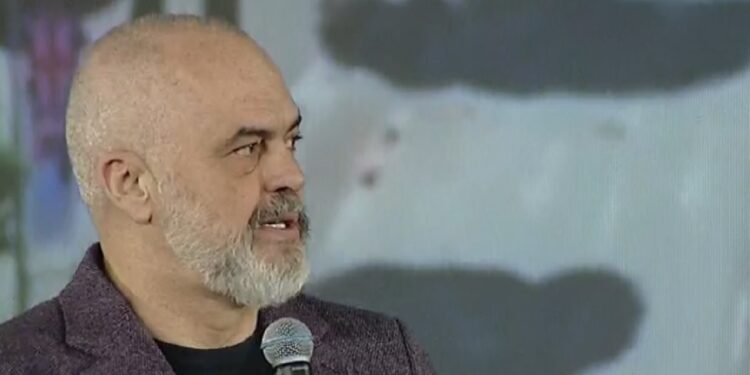 PAGAT/ Rama: Privati të mos shtrëngojë dorën, rrezikon të humbasë kapitalin njerëzor