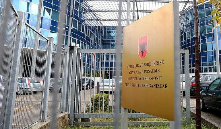 ME KËRKESË TË DUMANIT/ Olsi Dado komandohet prokuror në SPAK