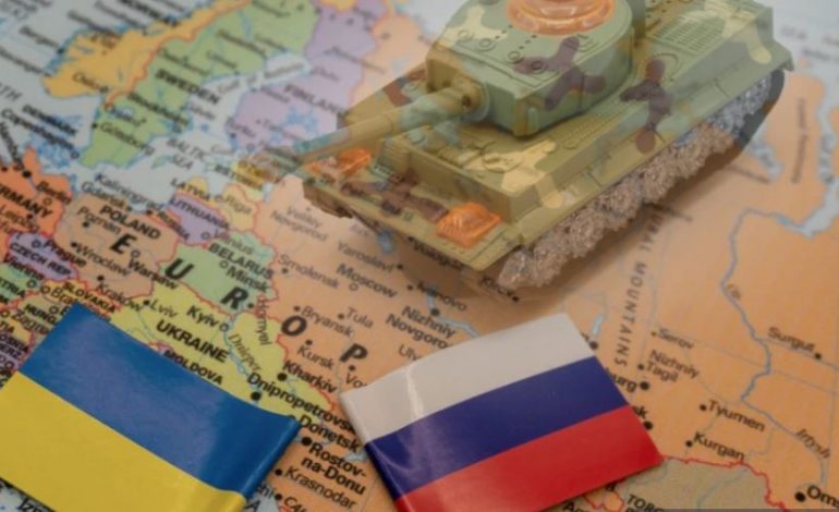 PARALAJMËRON komandanti i forcave ukrainase: Së shpejti do të fillojmë një kundërofensivë. Grupi rus…