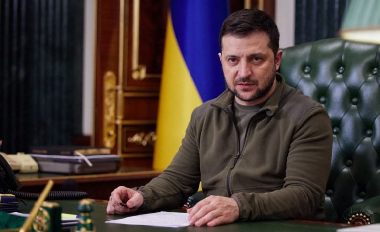 KINA PROPOZOI PLANIN PËR ZGJIDHJE POLITIKE TË KRIZËS ME RUSINË/ Zelensky fton Xi Jinping në Ukrainë: Të gatshëm të bisedojmë!