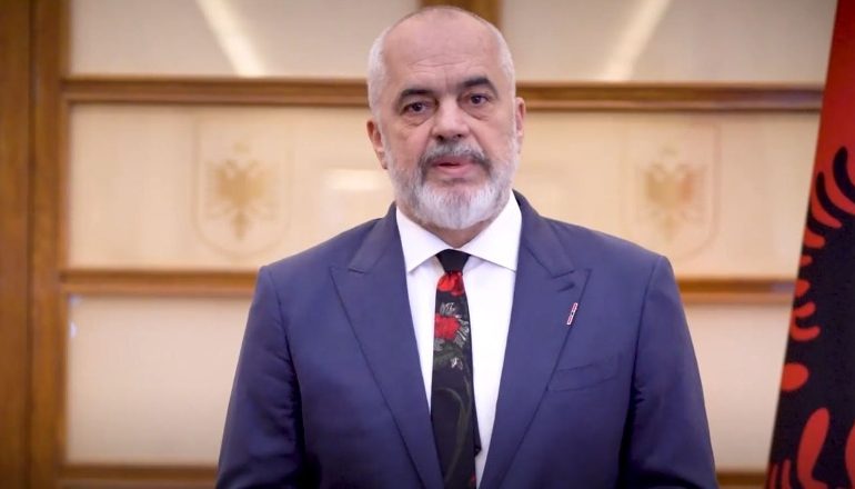 RAMA SHTROHET NË SPITAL/ I nënshtrohet operacionit në QSUT, ja gjendja shëndetësore