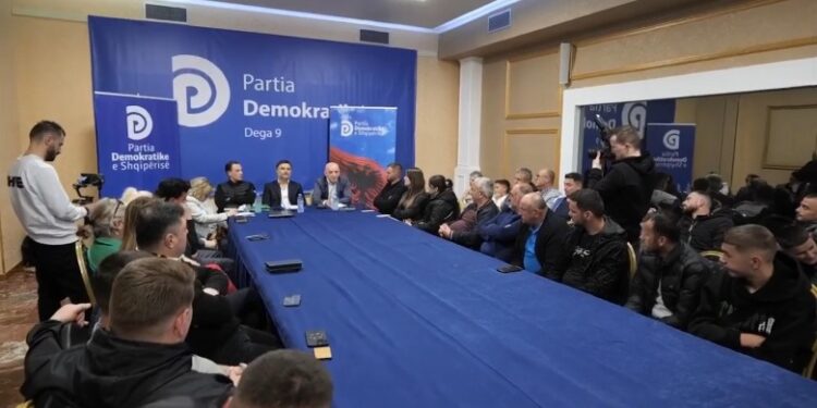 14 MAJI/ Roland Bejko prezanton programin e PD-së: Luftë çmimeve të larta të banesave, ulje e taksës ndaj ndërtuesit