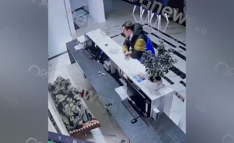 DEL VIDEO/ “Hellooo” Anglezi te hoteli i Nikulajt vëzhgonte biznesmenin, orientoi portugezin vrasës