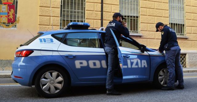 PËRDHUNONTE DHE PËRDORTE PËR PROSTITUCION 15-VJEÇAREN/ Pranga bashkëkombësit në Itali