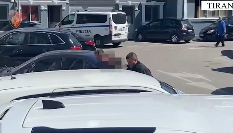 I MORI ME QIRA MAKINËN POR NUK IA KTHEU/ Kapet 22-vjeçari i shpallur në kërkim për mashtrim