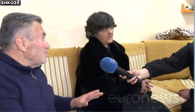 “KAM BËRË USHTRI”/ Babai i 43-vjeçarit që vrau kunatën dhe veten: S’e kam prekur armën, i di rregullat
