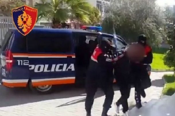 3 MIJË EURO PËR NJË DËFTESË FALSE/ Arrestohet drejtori i shkollës në Shkodër (DETAJE)