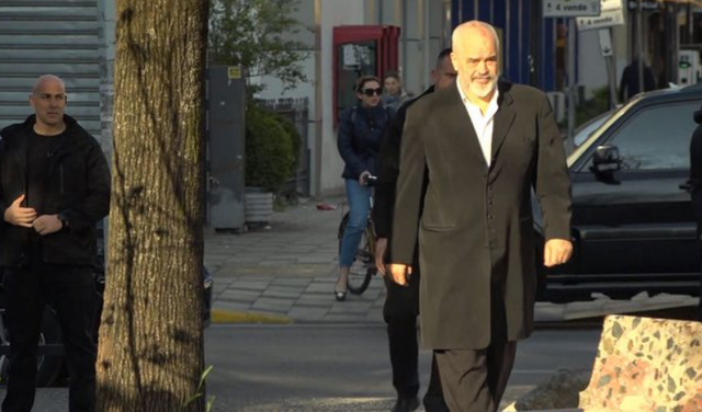 NJË MUAJ LARG ZGJEDHJEVE/ Rama mbledh Kryesinë e PS, çfarë pritet të diskutohet