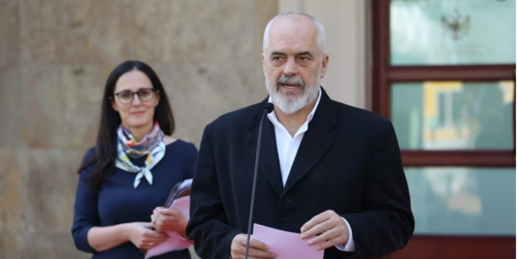SKEMA E RE E PAGAVE/ Ja sa do të jetë rroga e Kryeministrit, ministrave dhe deputetëve