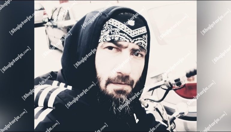 EMRI DHE FOTO/ Goditi me thikë të riun kur po futej në një lokal të Sarandës, arrestohet 38-vjeçari në ishullin e Korfuzit