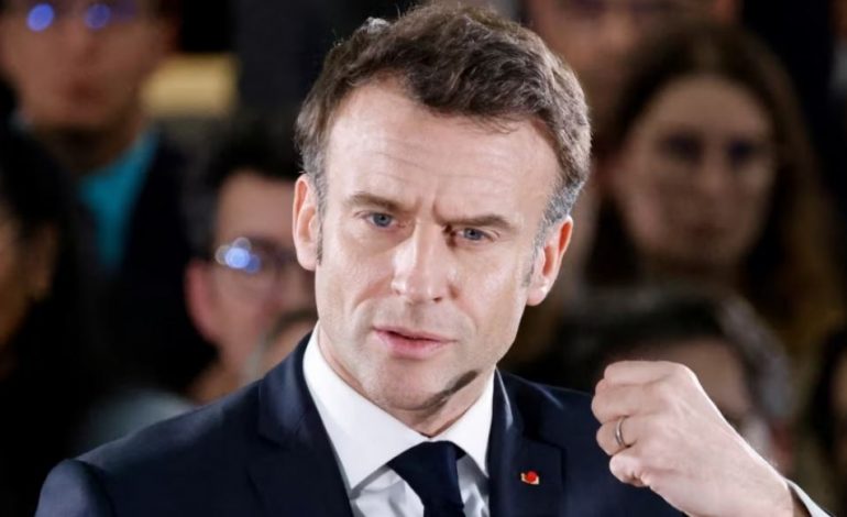 SFIDOI PROTESTAT/ Emmanuel Macron nënshkruan ligjin për reformën në pensione