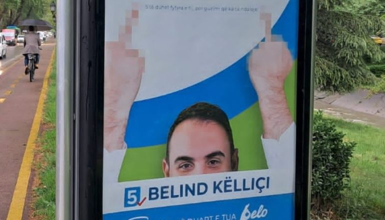 FOTOLAJM/ Nxehet fushata. Belind Këlliçi nxjerr gishtin e mesit
