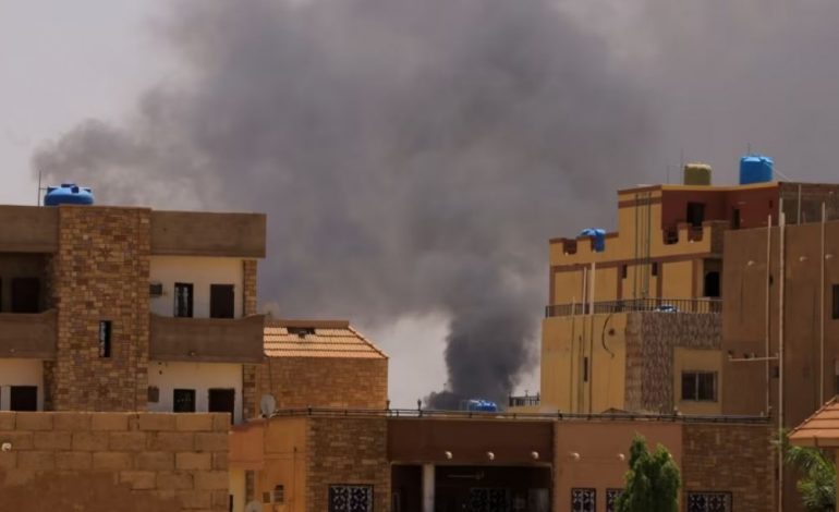 PREJ DY JAVËSH BETEJË E ASHPËR/ Zgjatet armëpushimi, por luftimet në Sudan vazhdojnë