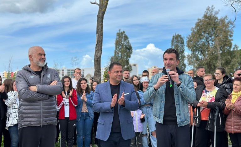 14 MAJI/ Veliaj nga Kavaja: Ata mbjellin sherr e helm, ne mbjellim shpresë e gjelbërim