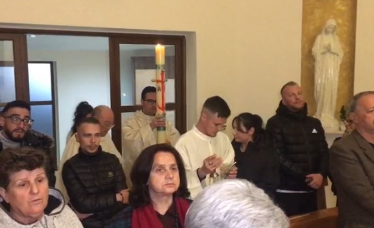 PASHKËT KATOLIKE/ Besimtarët e Korçës festojnë sot, urojnë për më shumë paqe, begati dhe dashuri