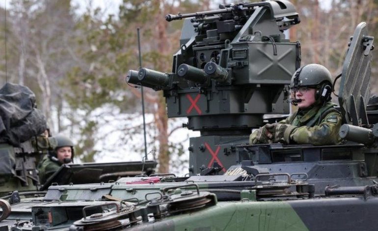 FINLANDA NUK HUMBET KOHË/ Kryen stërvitjen e parë në NATO si anëtare e Aleancës