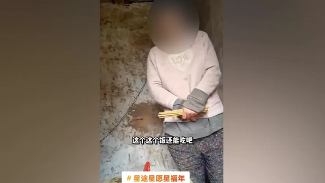 TRONDITËSE/ Gruaja gjendet e lidhur me zinxhirë në mes të fshatit