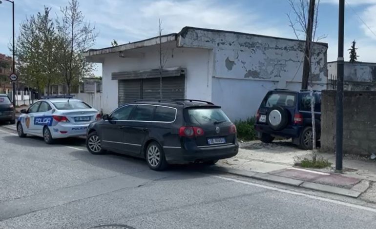 E PËSOJNË KEQ/ Kishin kthyer banesën në “Call Center”, policia arreston tre persona në Kavajë (EMRI)