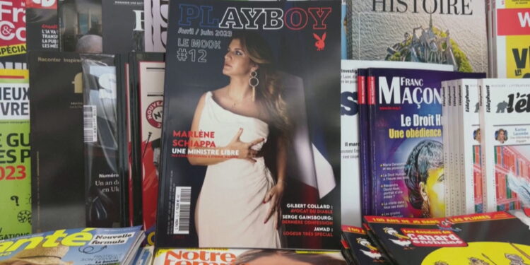 FRANCA NË FLAKË NGA PROTESTAT/ Ministrja pozon për Playboy