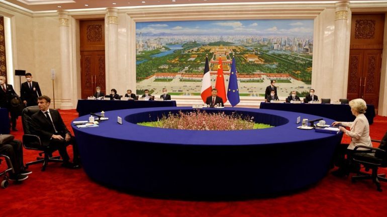 AGRESIONI RUS/ Macron kërkon të ndërmjetësojë paqen në Ukrainë, Kremlini: Franca është e përfshirë në konflikt