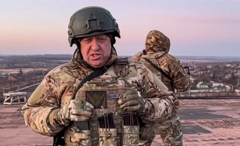 LUFTA NË UKRAINË/ Ministria e Mbrojtjes britanike: Krizë në ushtrinë ruse, pritet zëvendësimi i grupit Wagner, shkak…