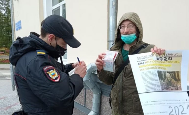 “PLOTËSISHT FAJTOR”/ Aktivisti rus që përballet me gjyq për “diskreditim” të ushtrisë
