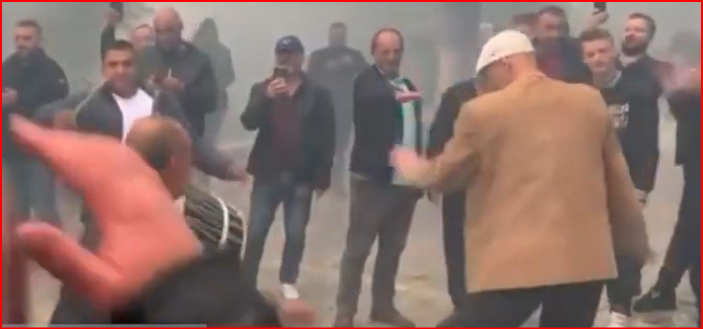 VIDEOLAJM/ Festa në Tropojë për fitoren e PS, socialistët kërcejnë dhe i bien daulles