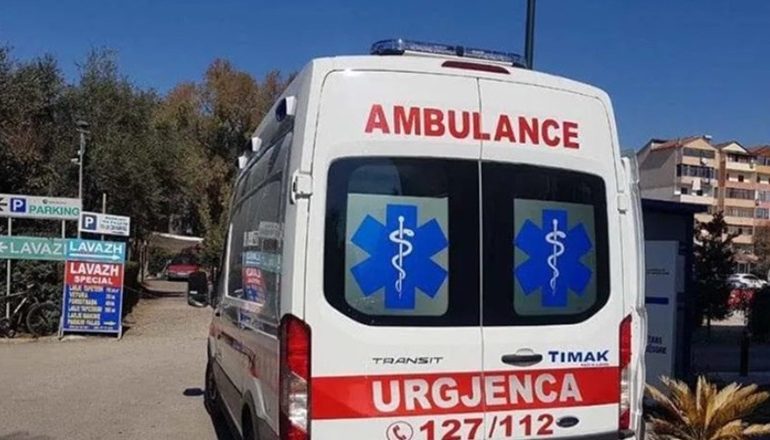 E RËNDË NË BULQIZË/ kamionçina me gurë rrëshket dhe bie mbi një banesë! Humb jetën pronari 55-vjeçar