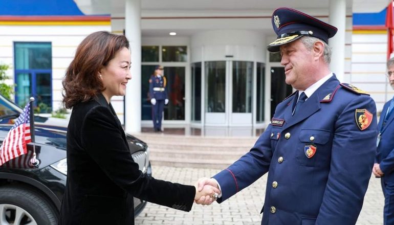 “14 MAJI”/ Yuri Kim takohet me Rrumbullakun: Policia rol vendimtar për proces zgjedhor të sigurt dhe me standarde