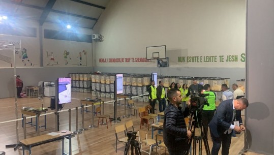 ZGJEDHJET/ Shumica e kutive të votimit drejt KZAZ-ve. Nis numërimi në Memaliaj, Pustec, Tropojë e Has