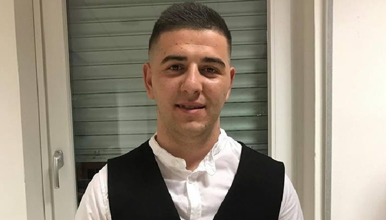 MASAKRA E LUSHNJËS/ Ja si shpëtoi nga plumbat nipi i Aldo Bares, iku për t’u qethur tek berberi