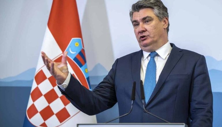 TENSIONET NË VERI/ Presidenti kroat: Beogradi ta pranojë një herë e mirë se ‘Kosova nuk është Serbi’