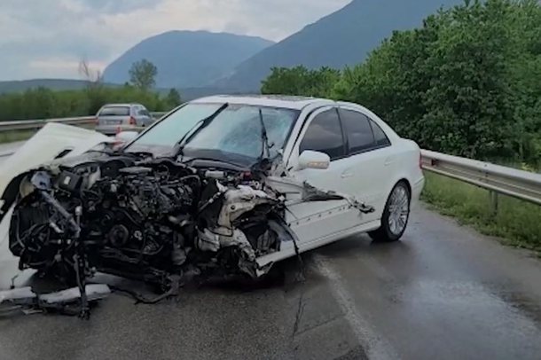 THELLOHET TRAGJEDIA/ Nusja i ndërroi jetë në një aksident në aksin Korçë-Bilisht, vjehrra vdes një ditë më pas