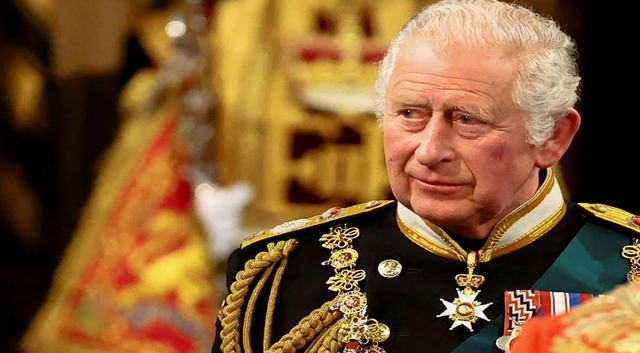 SOT KURORËZOHET MBRETI CHARLES III! Ceremonia madhështore në Westminster Abbey në Londër
