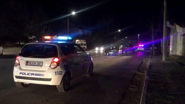 TË SHTËNA ME ARMË NË DIBËR/ Dyshohet se shkak janë zgjedhjet, detajet e para
