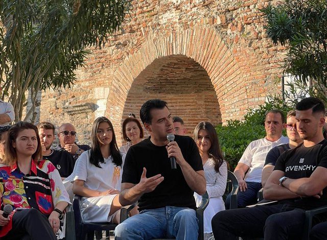 TAKIMI NE DURRES/ Lulzim Basha: Ja zi do të realizohet vetingu i politikanëve