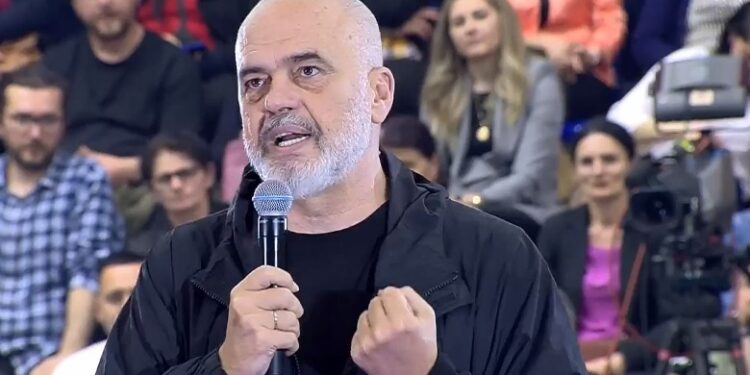 “GRATE E TË DJATHTËVE…”/ Rama nga Dibra: Falenderoj demokratët që “ylberin s’e kaluan”, por as nuk votuan