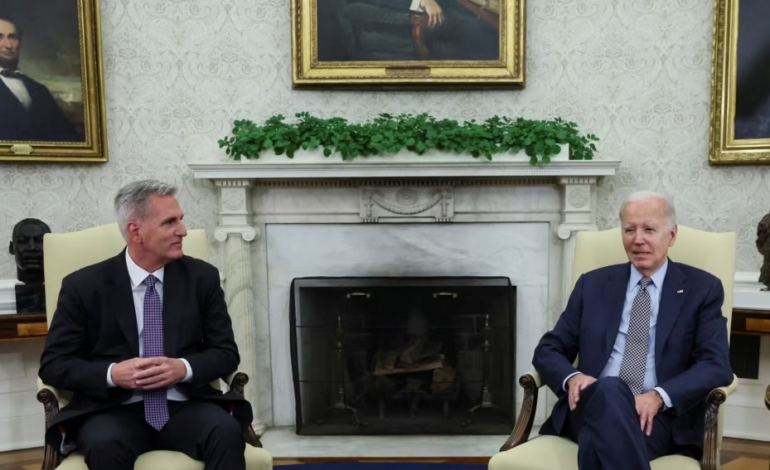 DITËT E FUNDIT PARA “APOKALIPSIT” AMERIKAN/ Biden-McCarthy nuk kanë marrëveshje për tavanin e borxhit