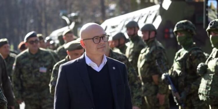 TENSIONET NË VERI/ Ministri serb i Mbrojtjes: Beogradi i ka përcaktuar se cilat janë “vijat e kuqe”
