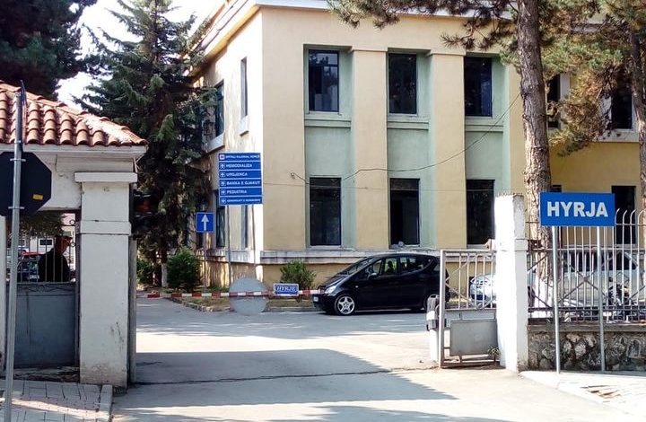 AKSIDENTI ME NJË VIKTIMË DHE 6 TË PKAGOSUR/ Arrestohet shoferi në Korçë