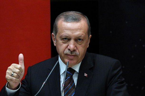 NGA SHITËS LIMONADASH TE ZGJEDHJA SI PRESIDENT PËR HERË TË TRETË/ Si u bë Erdogan njeriu më i fuqishëm në Turqi