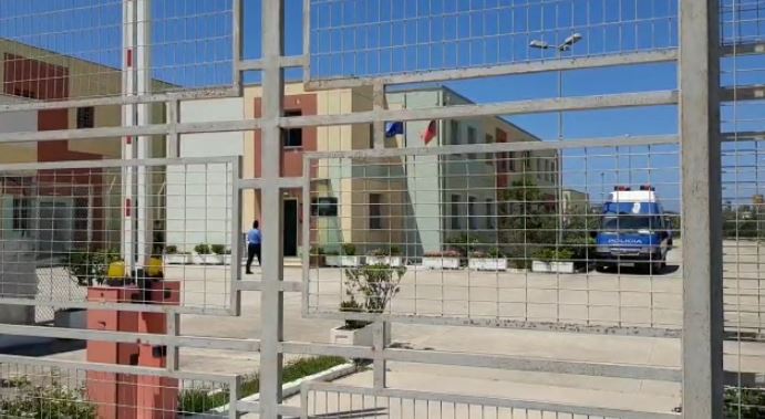KRYETARI I HIMARËS NË BURG/ Pas ambasadores, zyrtari i lartë grek mbi 40 minuta takim me Fredi Belerin