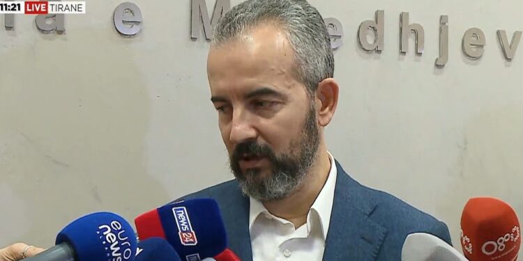 “PROCESI I IDENTIFIKIMIT NUK KA DËSHTUAR”/ Celibashi: Zero shanse që vota për X kandidat të shkojë te kundërshtari