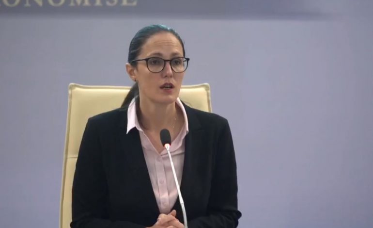 TREGUESIT E EKONOMISË GJATË 3-MUJORIT TË DYTË/ Ibrahimaj: Ka pasur ulje të borxhit publik, ja arsyeja