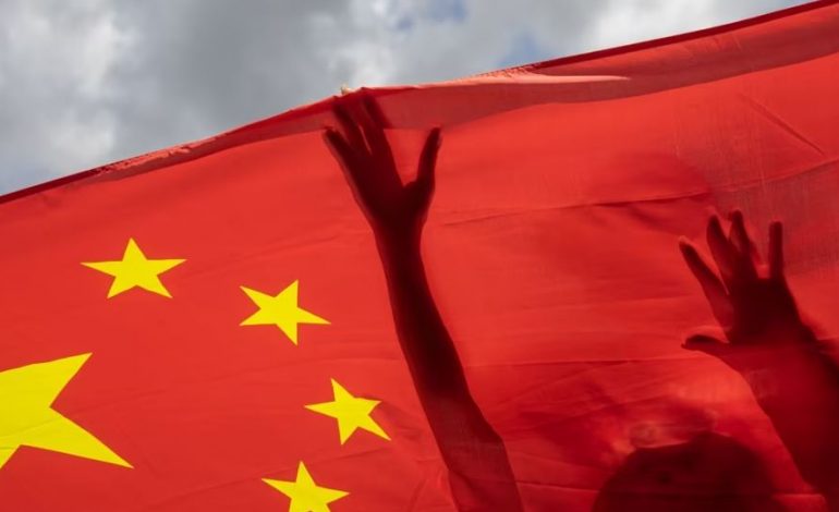 “PERSON I PADËSHIRUESHËM”/ Kina dëbon një diplomate kanadeze në shenjë hakmarrjeje